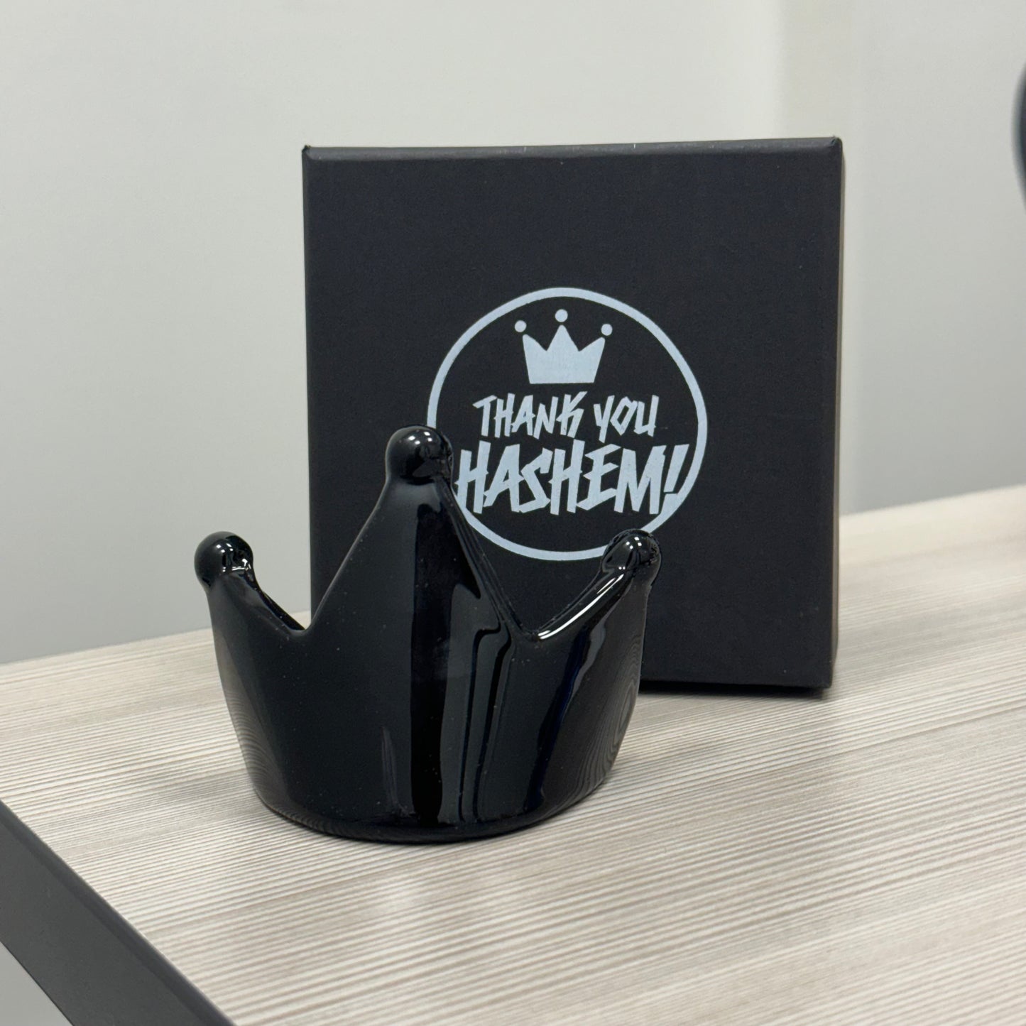 TYH Crown